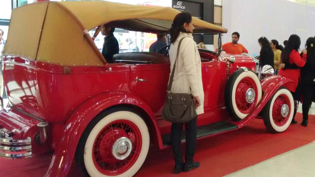 DLF Place Mall